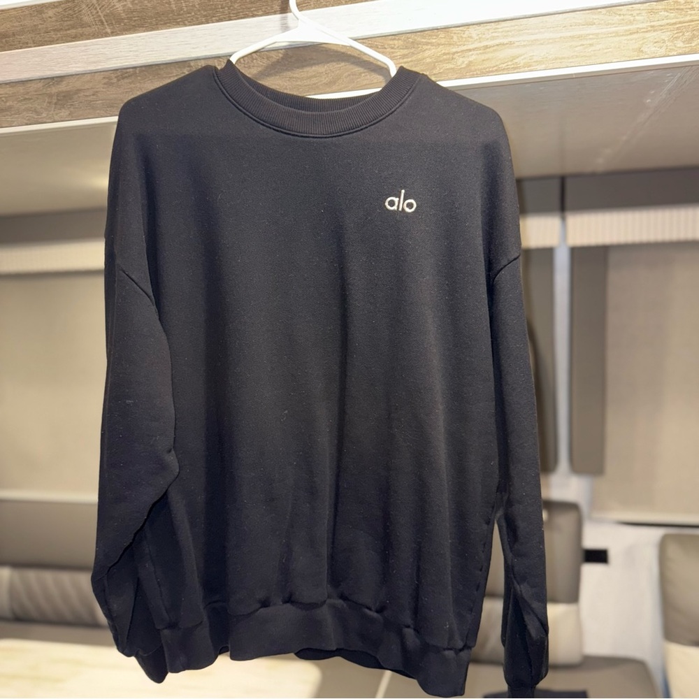 ALO Yoga Crew Neck